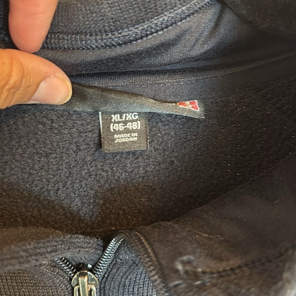 Swiss Tech Pullover Sweatshirt - Picture 4 of 8
